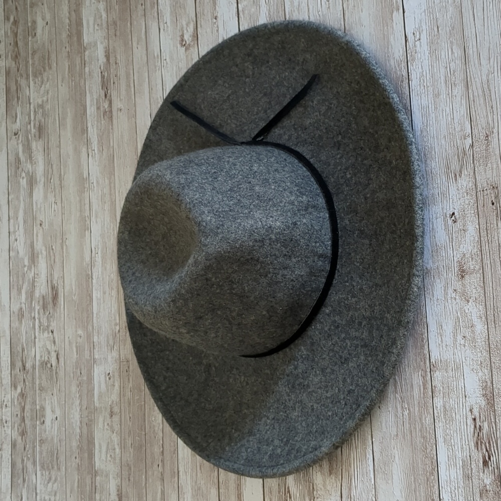 Free People Wool Wide Brim Fedora Hat Black Trim OS - Picture 3 of 14